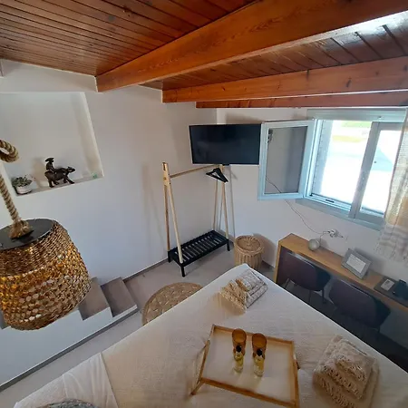 Alfa Loft * Βραχάτι